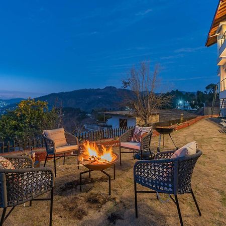Stayvista At Amulyam Villa With Lawn & Bonfire Mukteshwar Dış mekan fotoğraf