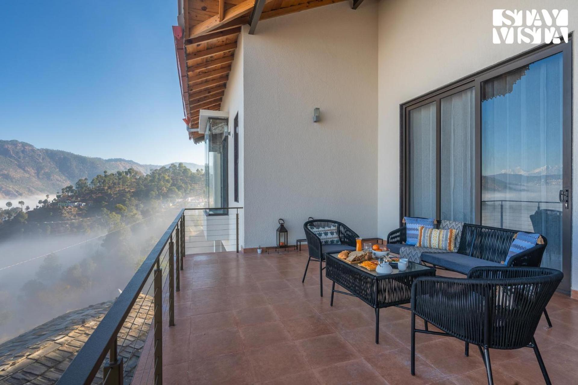 Stayvista At Amulyam Villa With Lawn & Bonfire Mukteshwar Dış mekan fotoğraf