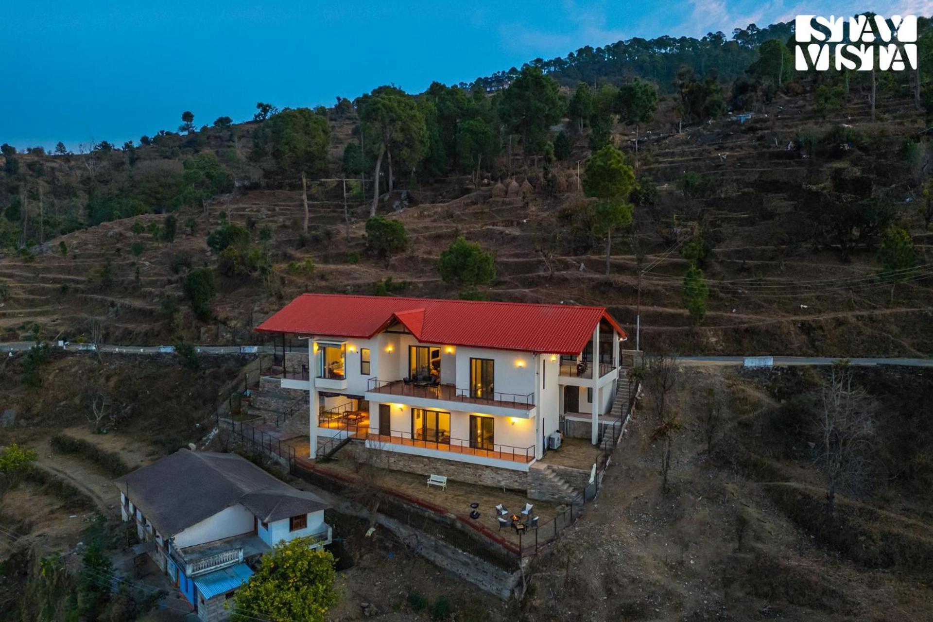 Stayvista At Amulyam Villa With Lawn & Bonfire Mukteshwar Dış mekan fotoğraf
